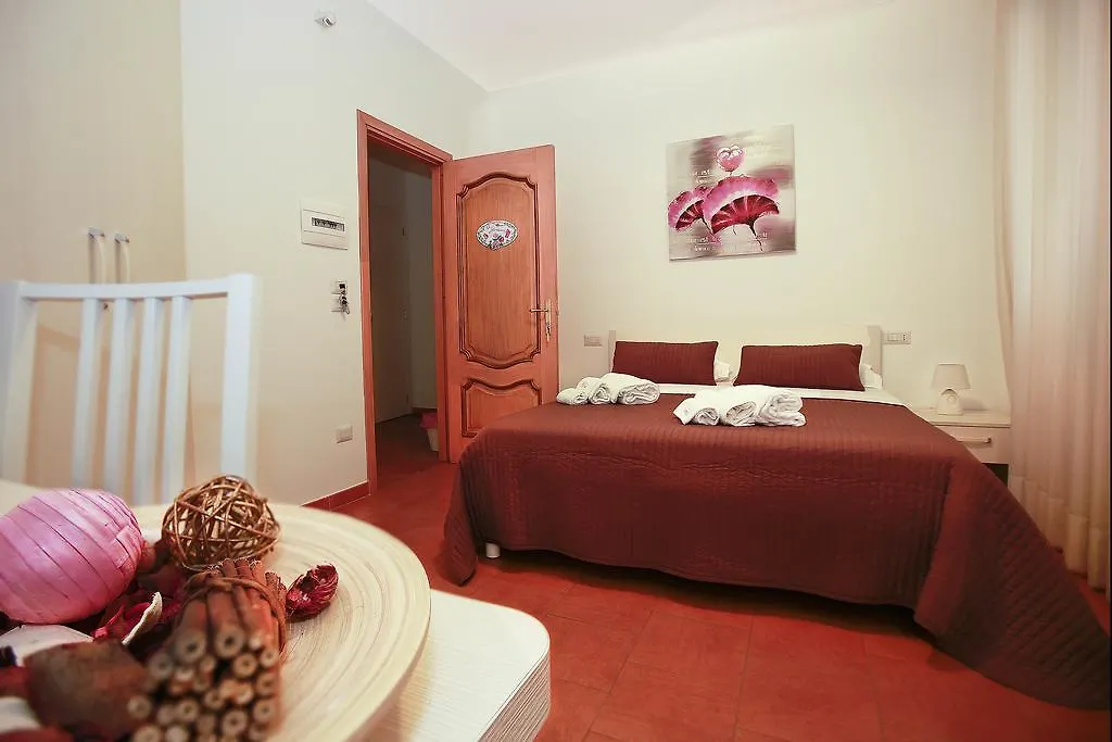 Bed & Breakfast B&B A Casa Di Amici Giardini Naxos